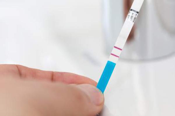 Không có máu báo thai