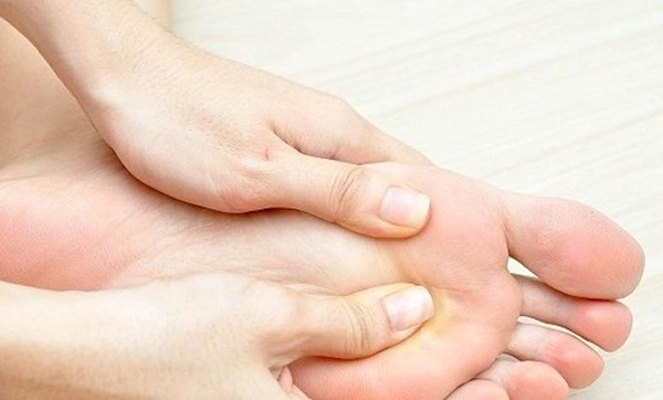 massage-chan-nhe-nhang Massage chân nhẹ nhàng